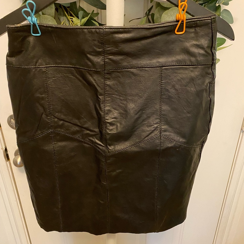 NWT Vintage Giovanni Navarre Black Leather Skirt 6 8
